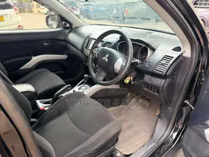 Mitsubishi Outlander 2010 Black