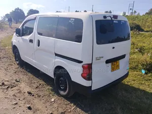 Nissan NV200 2012 White