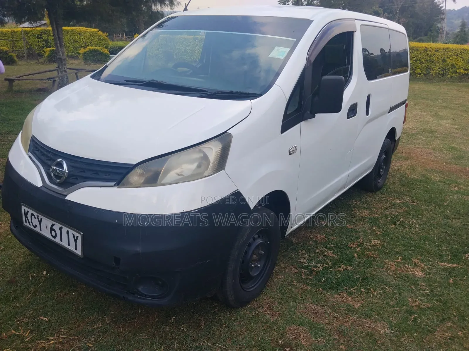 Nissan NV200 2012 White