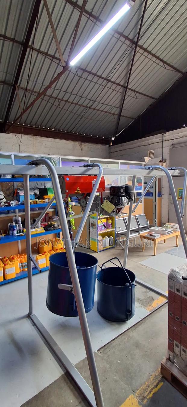 Half Tonne (500kg) Concrete Hoist