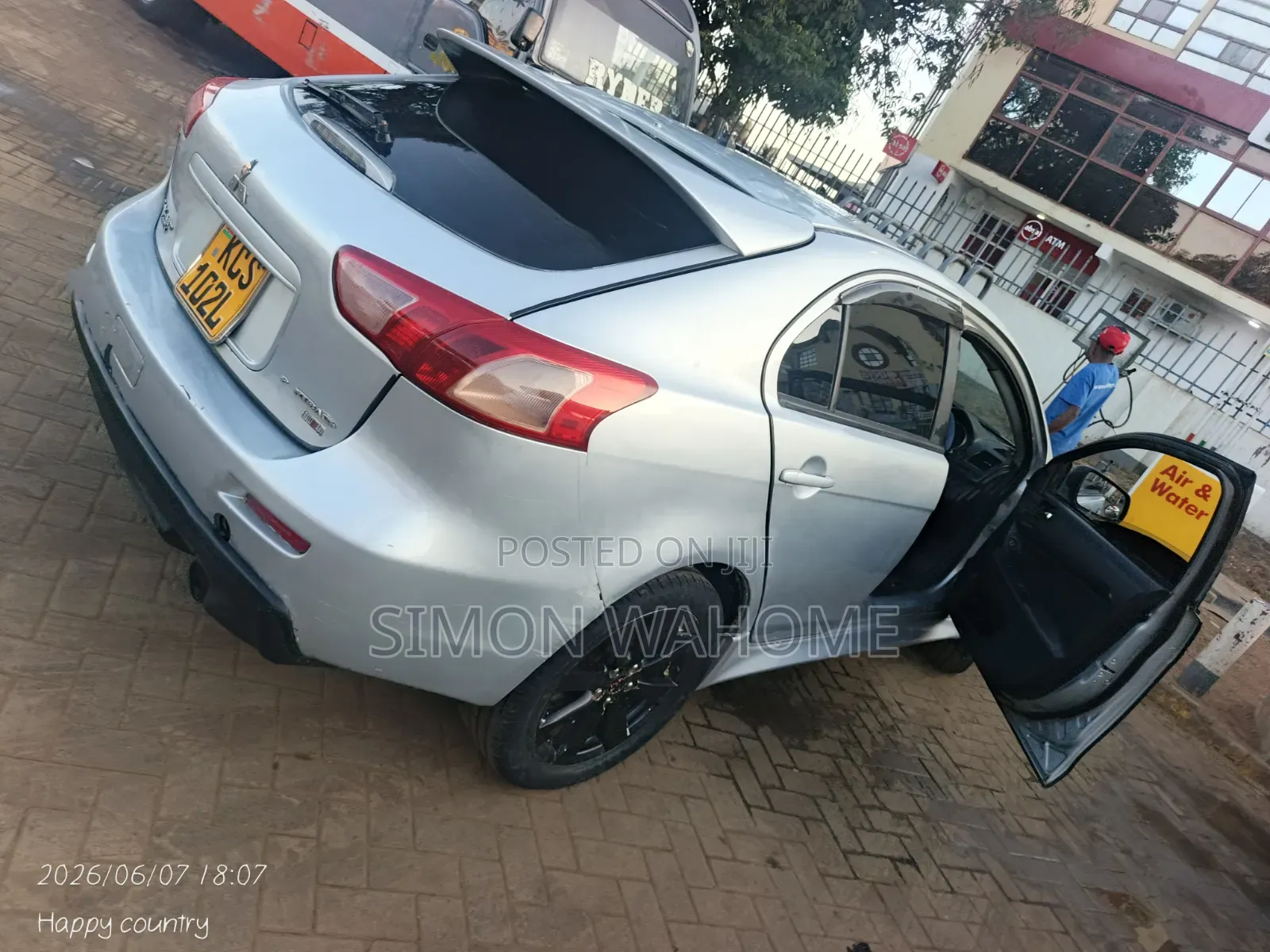 Mitsubishi Galant 2012 Gray