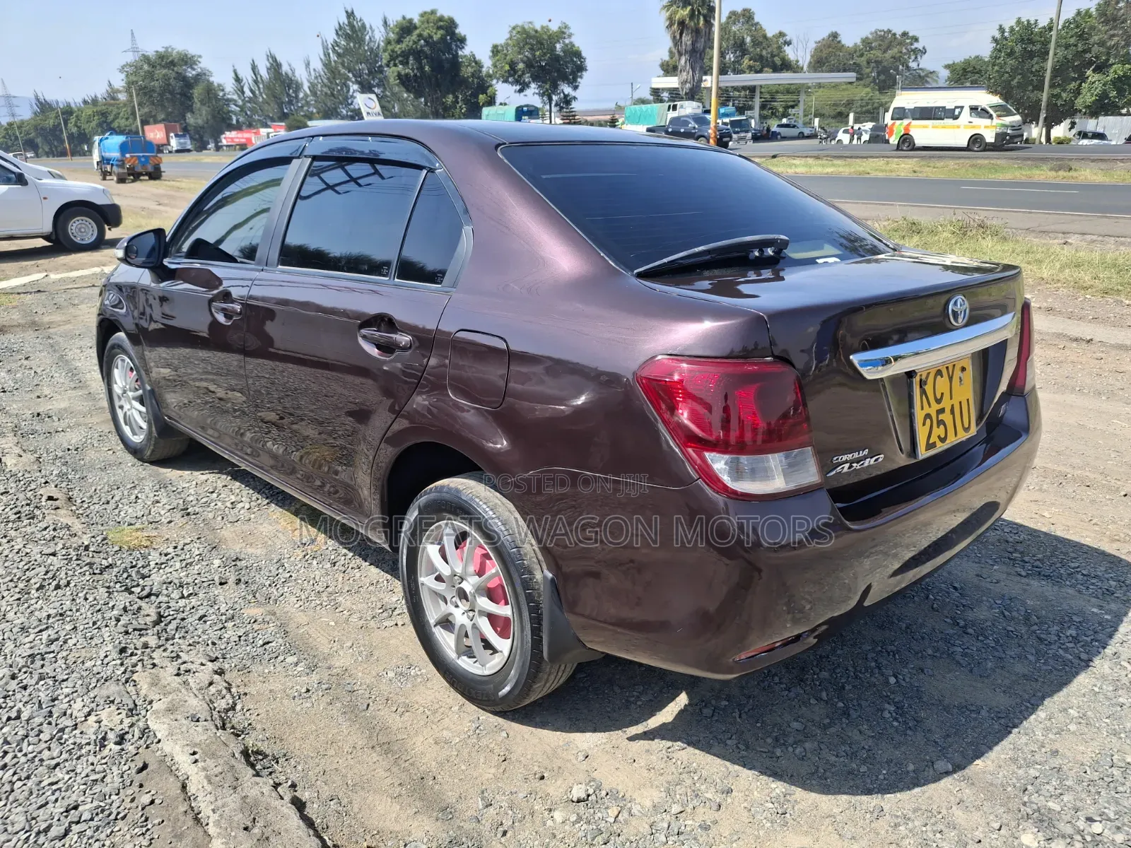 Toyota Axio 2015 Maroon