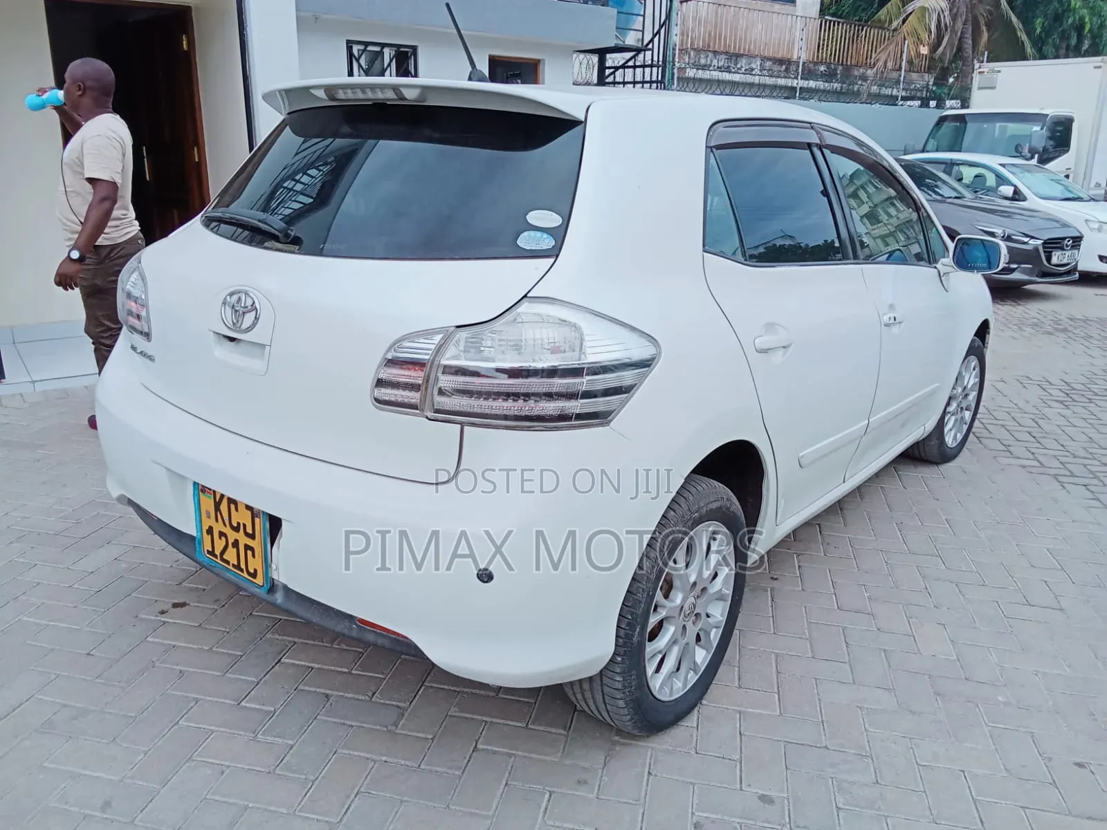 Toyota Blade 2011 White