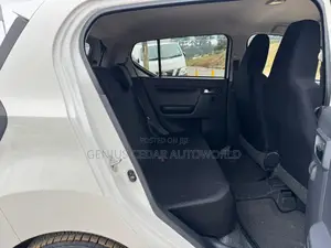Daihatsu Mira 2018