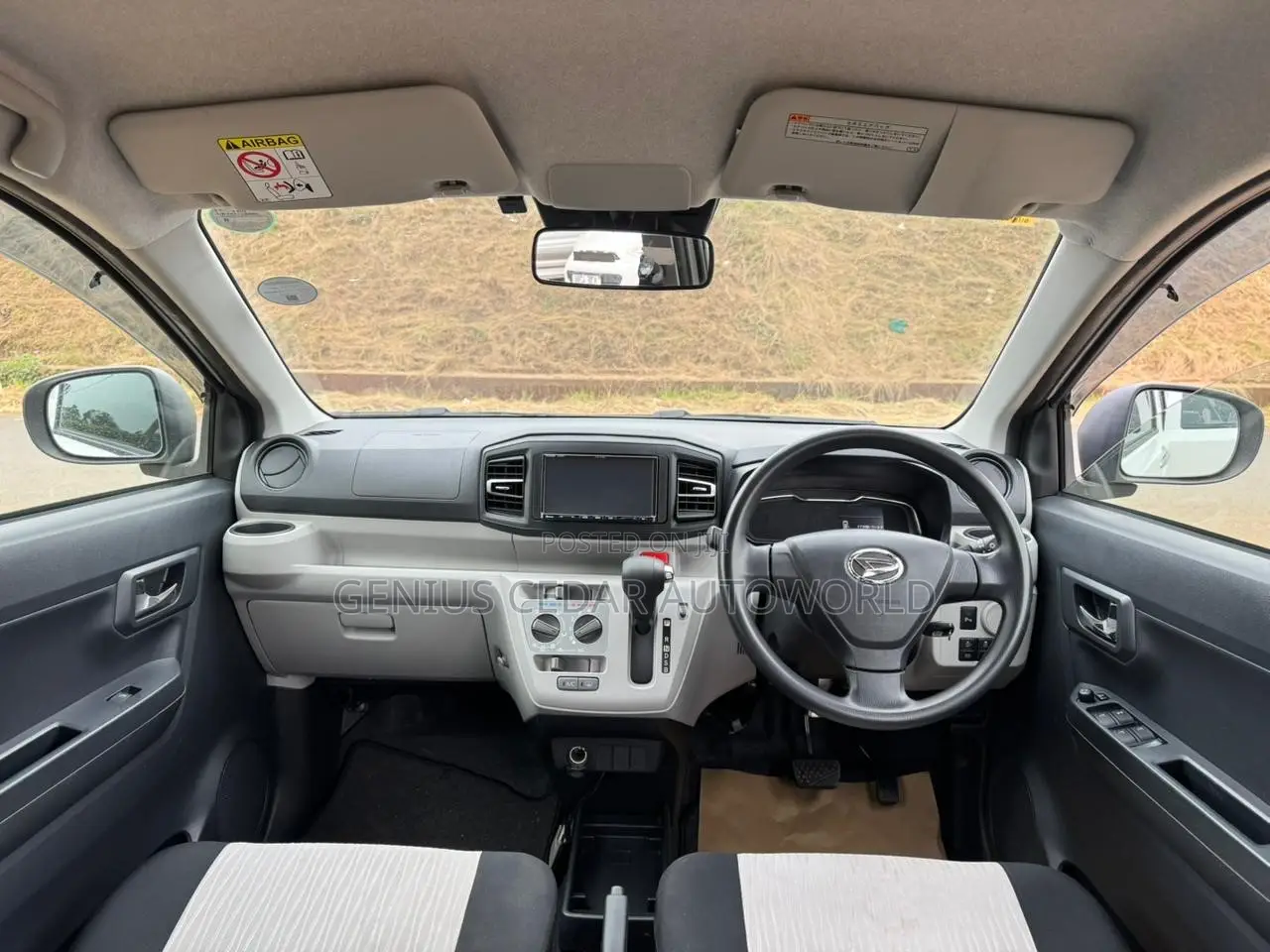 Daihatsu Mira 2018