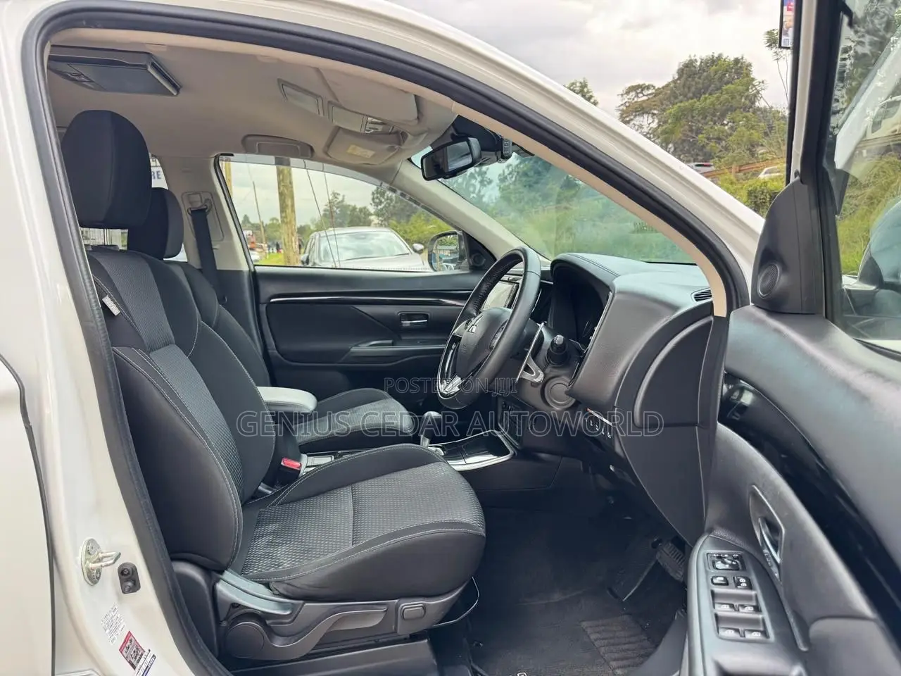 Mitsubishi Outlander 2020