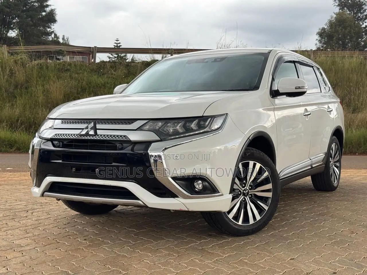 Mitsubishi Outlander 2020