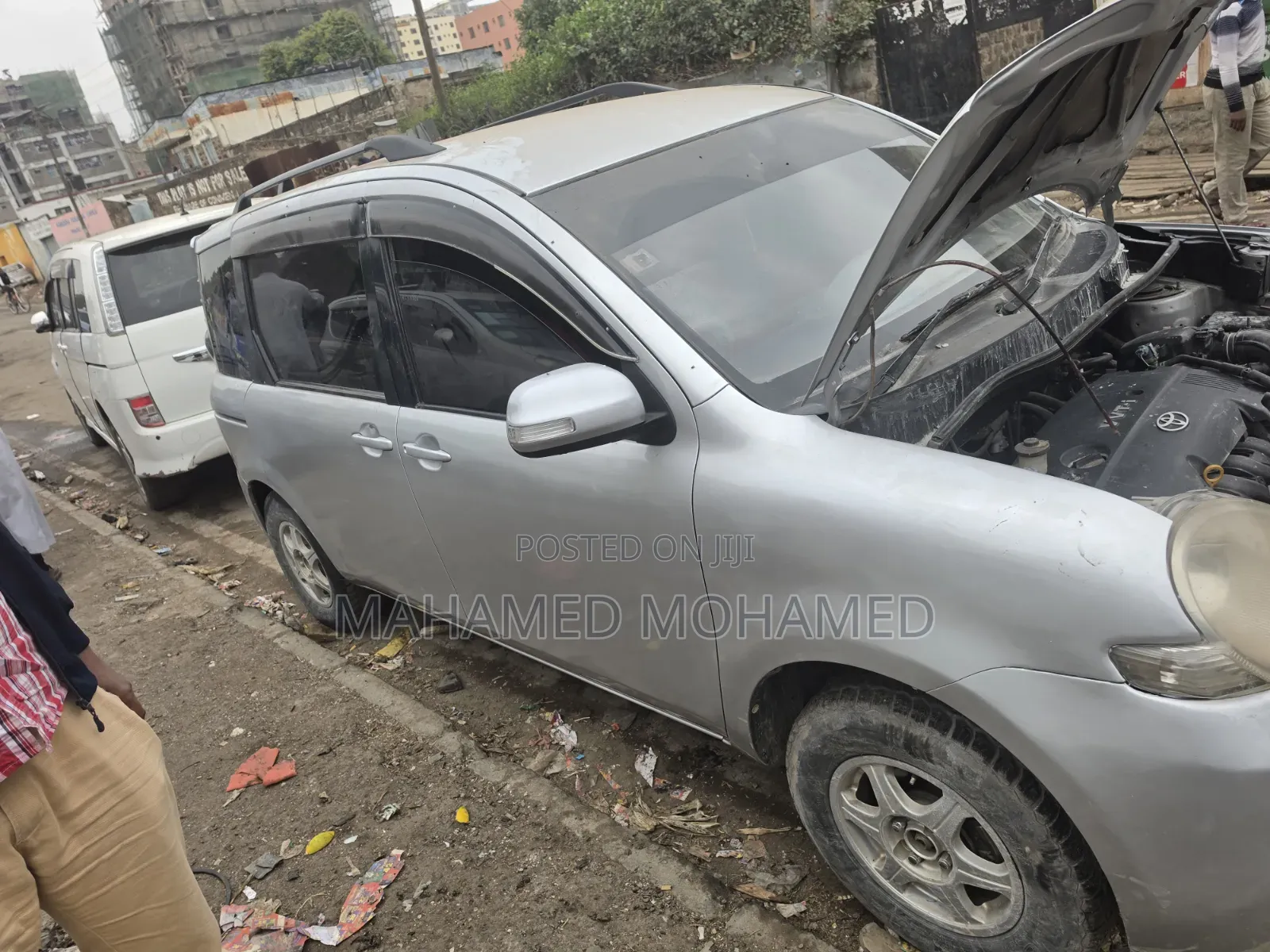 Toyota Sienta 2009 Silver