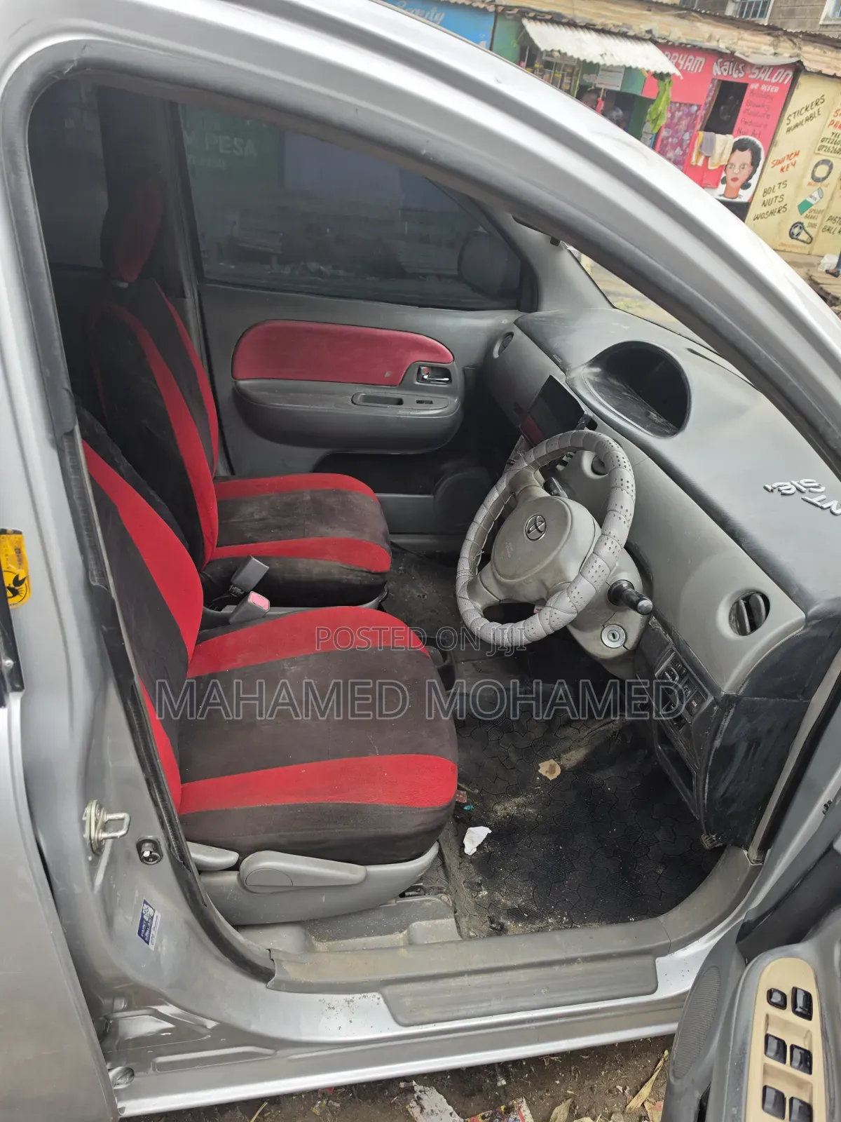 Toyota Sienta 2009 Silver