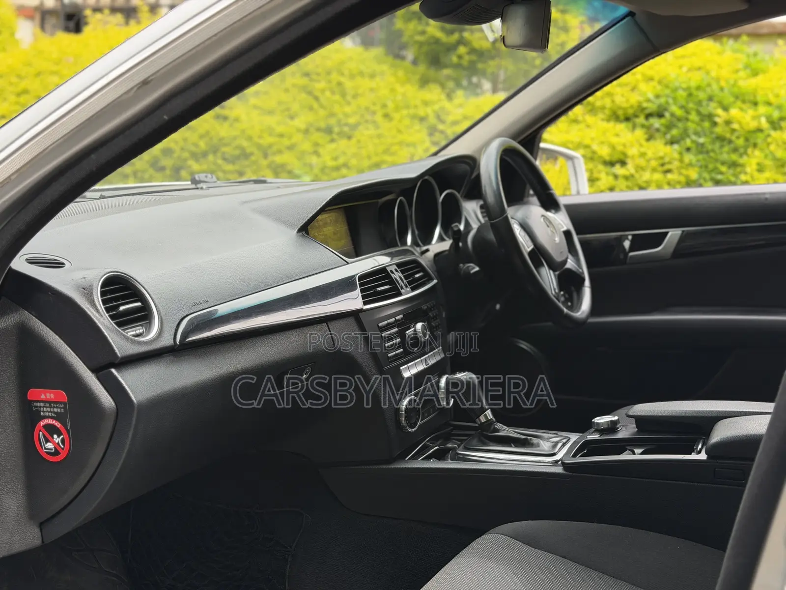 Mercedes-Benz C200 2011 Silver