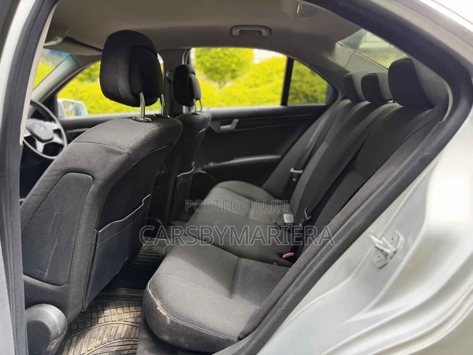 Mercedes-Benz C200 2011 Silver