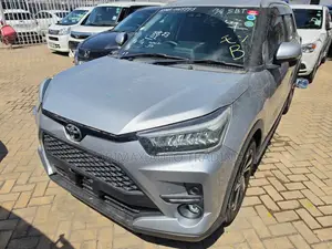 Toyota Raize 2020 Silver