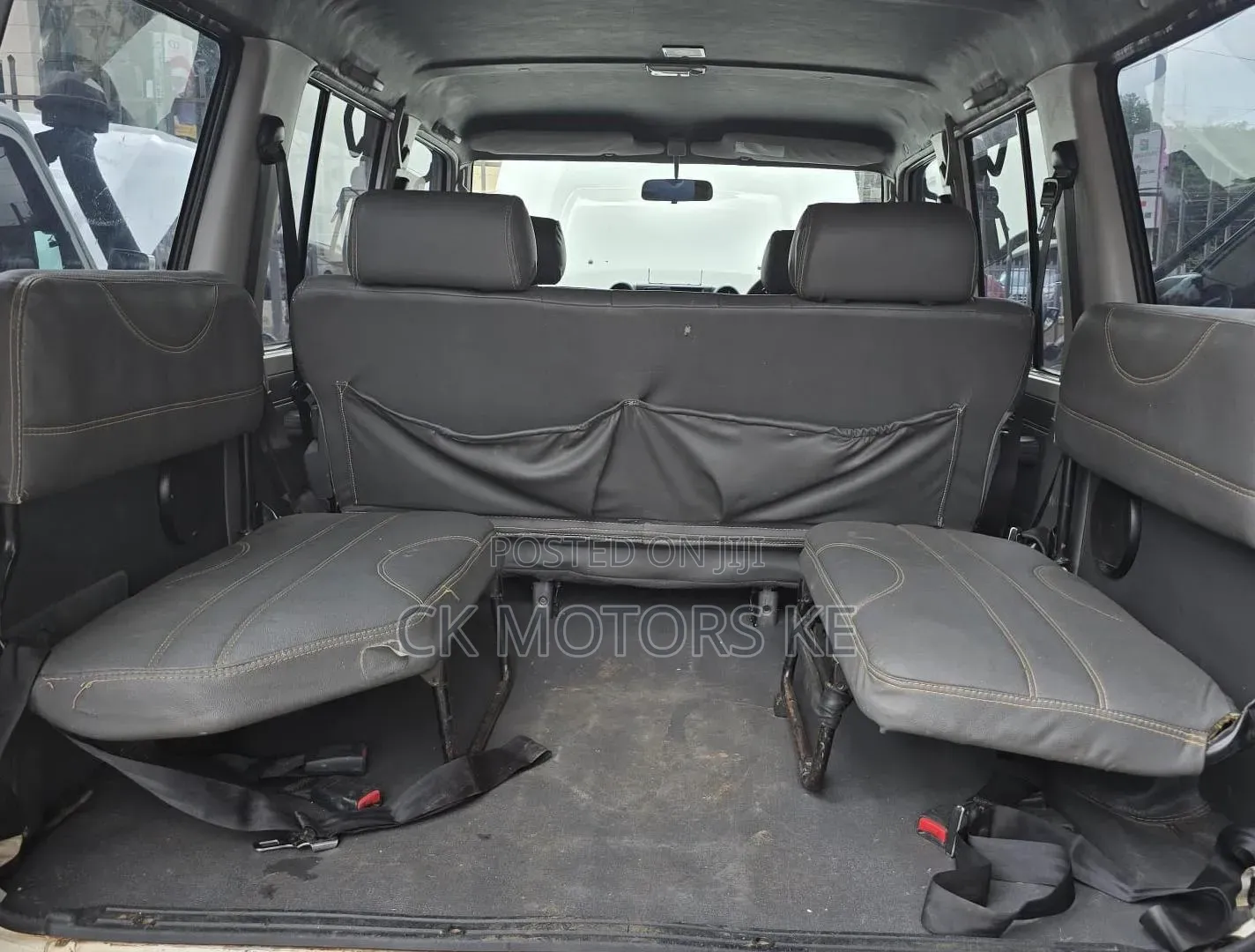Toyota Land Cruiser 2016 White