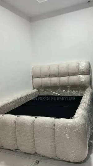 5 by 6 Cream Bubble Bed + Payment on Delivery