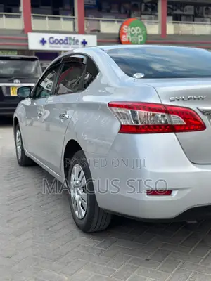 Nissan Sylphy 2018 Silver