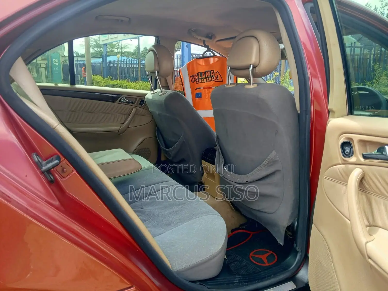 Mercedes-Benz C200 2003 Orange