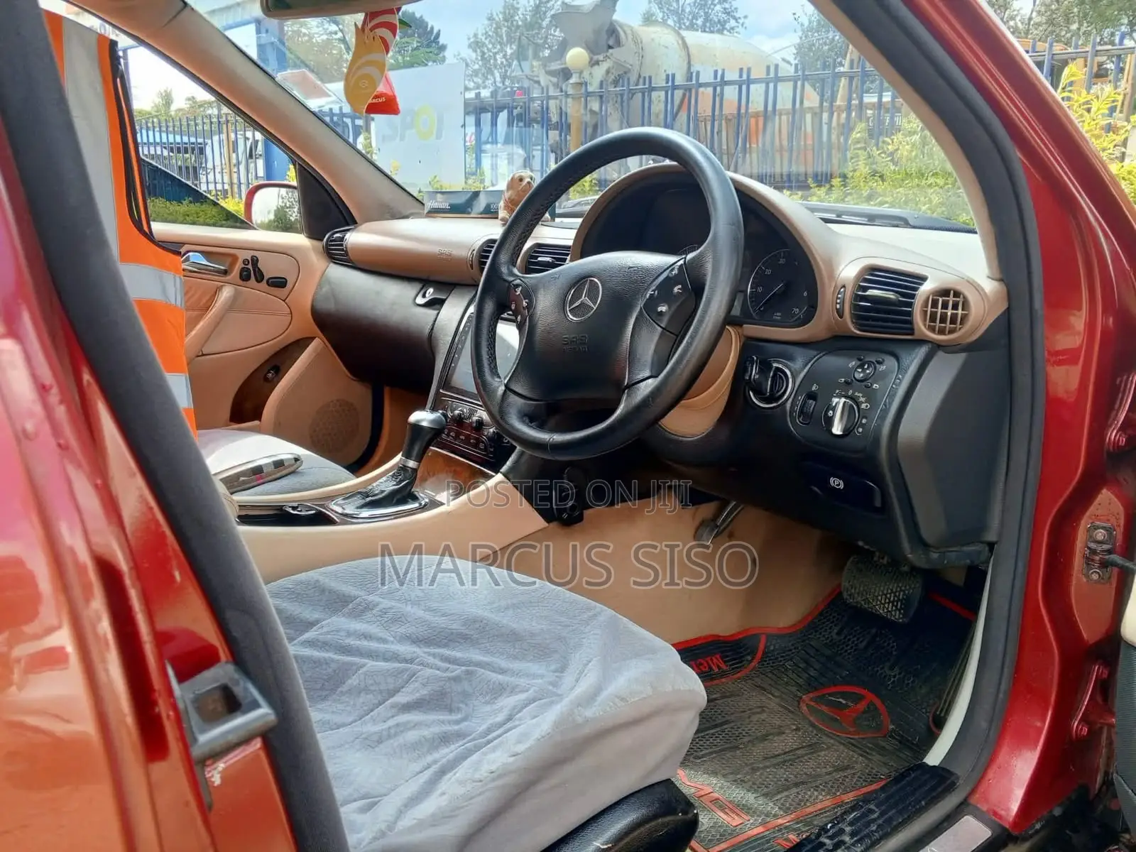 Mercedes-Benz C200 2003 Orange