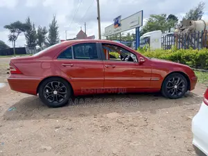Mercedes-Benz C200 2003 Orange