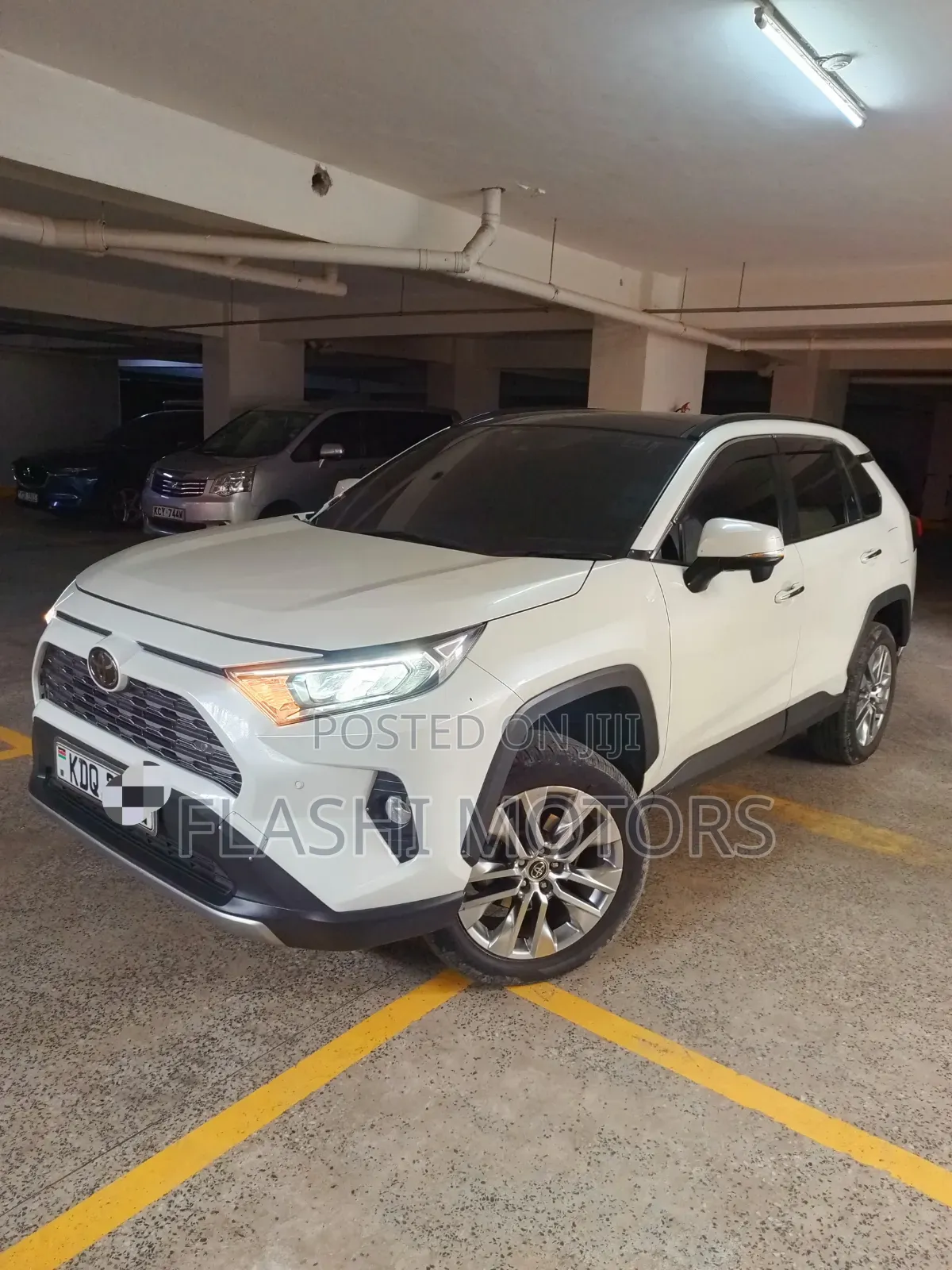 Toyota RAV4 2019 White