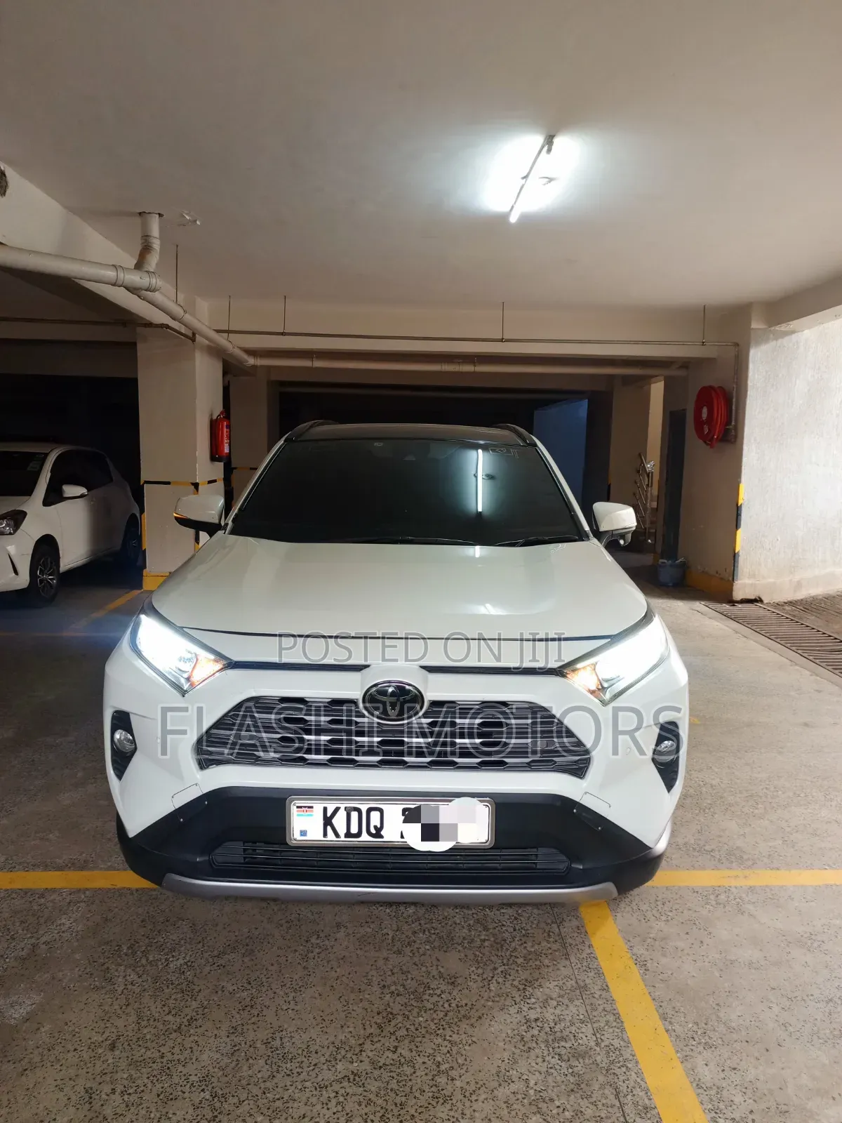 Toyota RAV4 2019 White