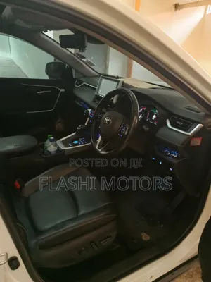 Toyota RAV4 2019 White