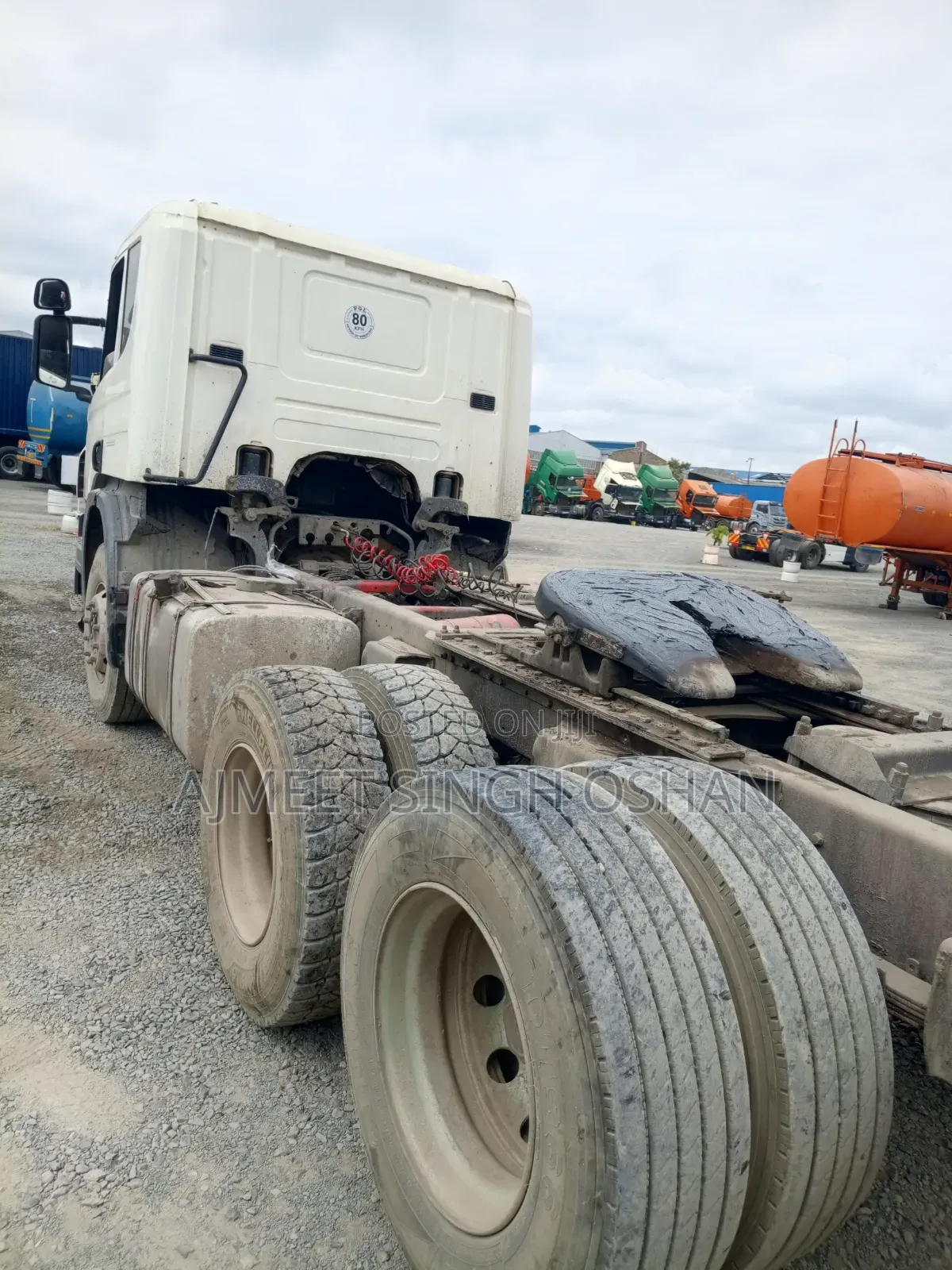 Scania P380 Terious With Helper