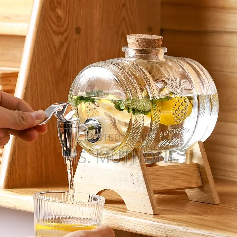 5 L Glass Manual Beverage Dispenser With a Bamboo Stand