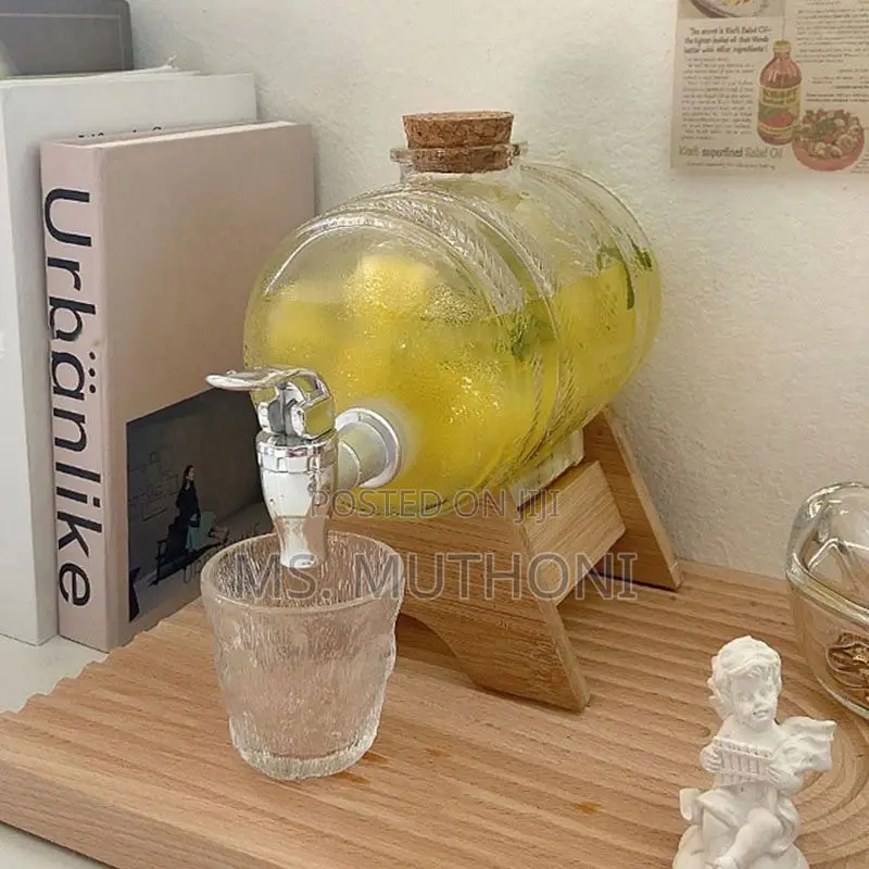 5 L Glass Manual Beverage Dispenser With a Bamboo Stand