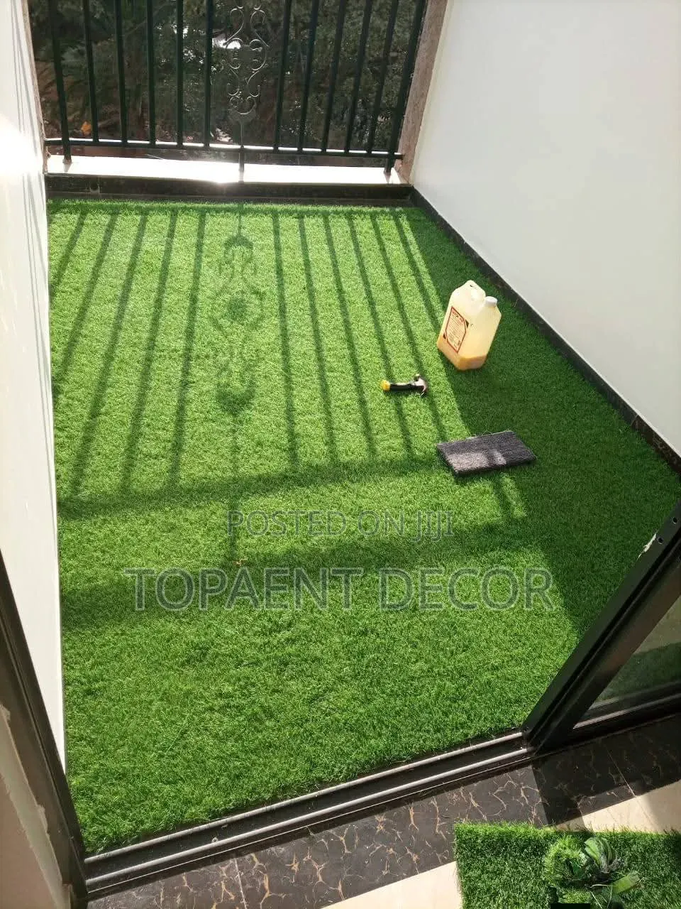 20mm the Greener Choice for Modern Living Artificial Grass Carpet