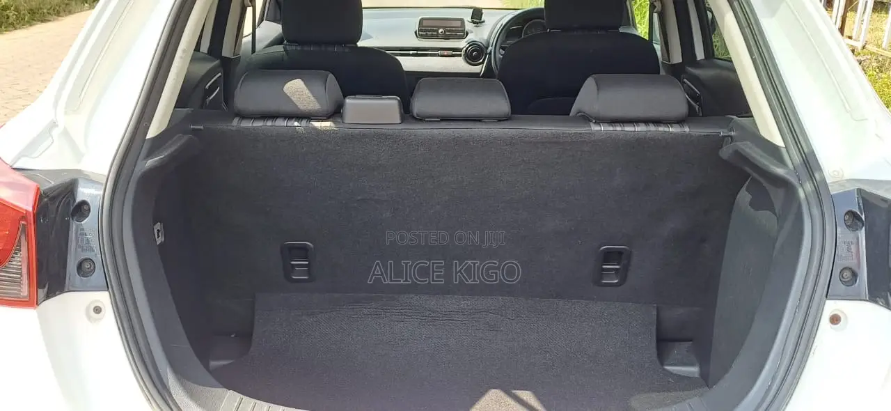Mazda Demio 2018 White