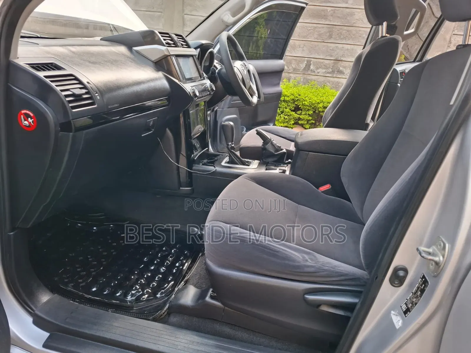 Toyota Land Cruiser Prado 3.0 D-4D (190 Hp) 2014 Silver