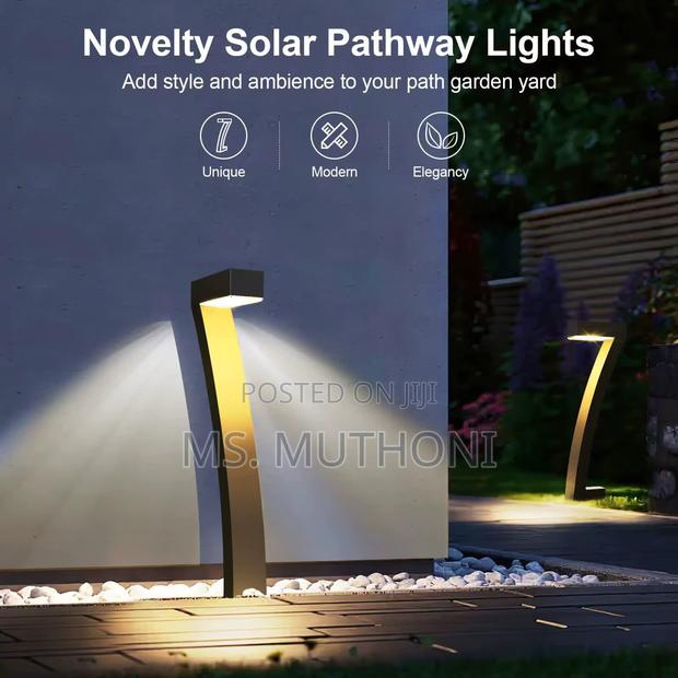 *'7' Shape Solar Garden Pathway Lights With Modern Matte Black Finish - thumbnail 4