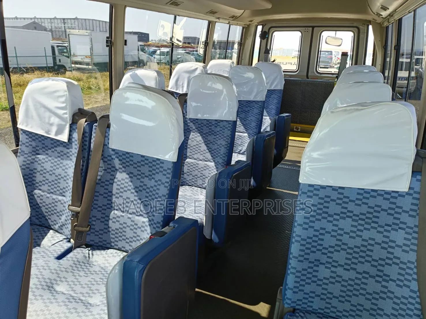 Mitsubishi Fuso Rosa 2019 White