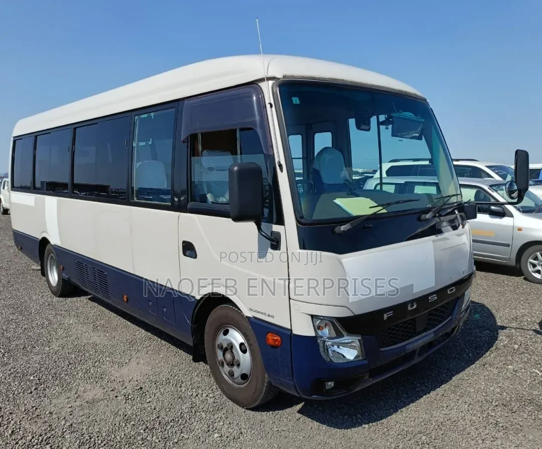 Mitsubishi Fuso Rosa 2019 White