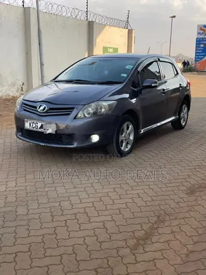 Toyota Auris 2009 Gray