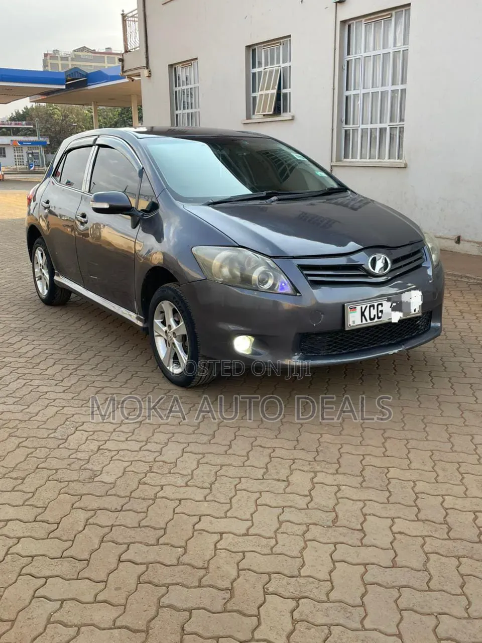 Toyota Auris 2009 Gray