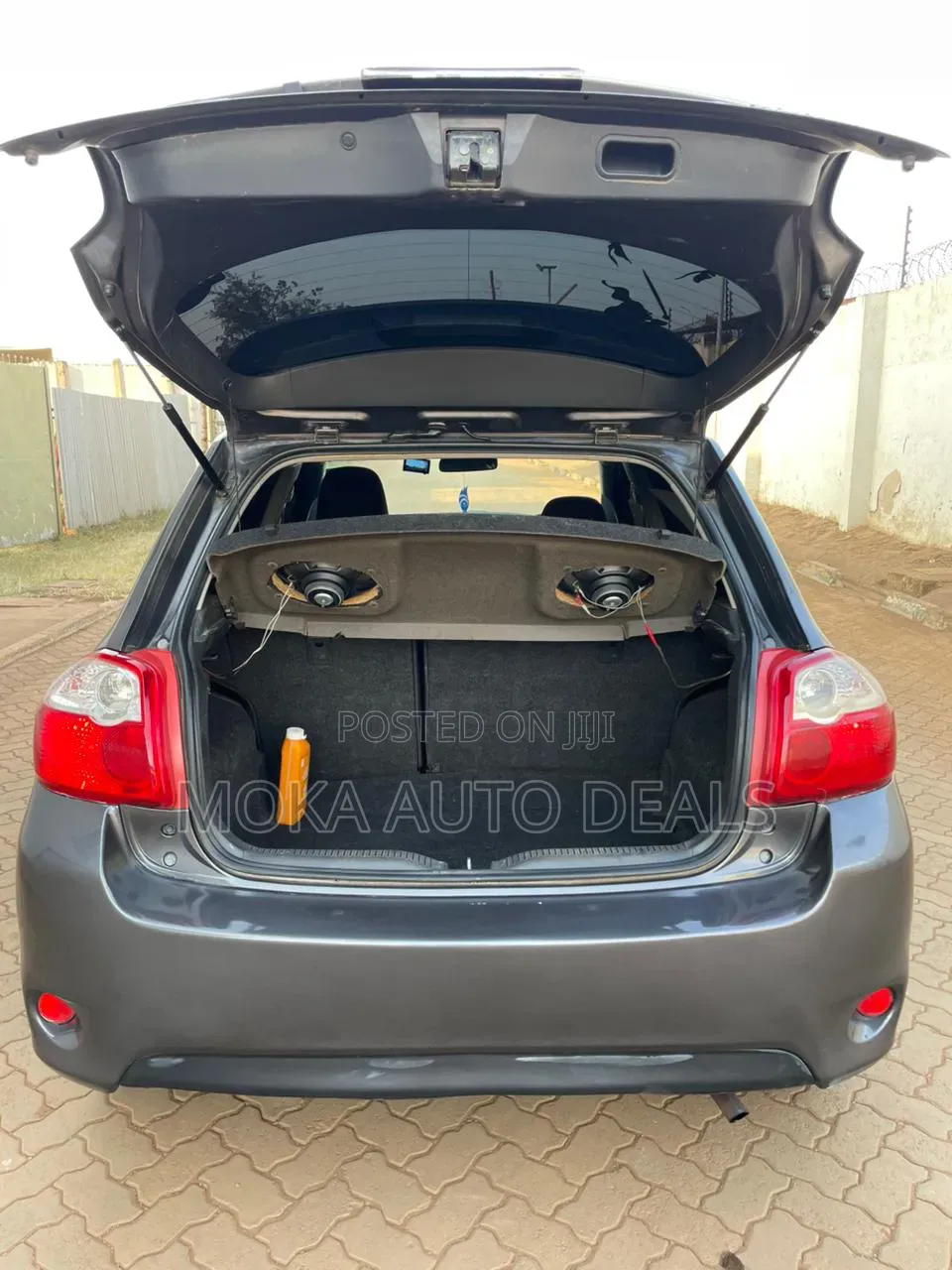 Toyota Auris 2009 Gray