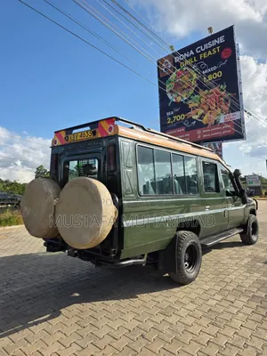 Toyota Land Cruiser 2006 Green