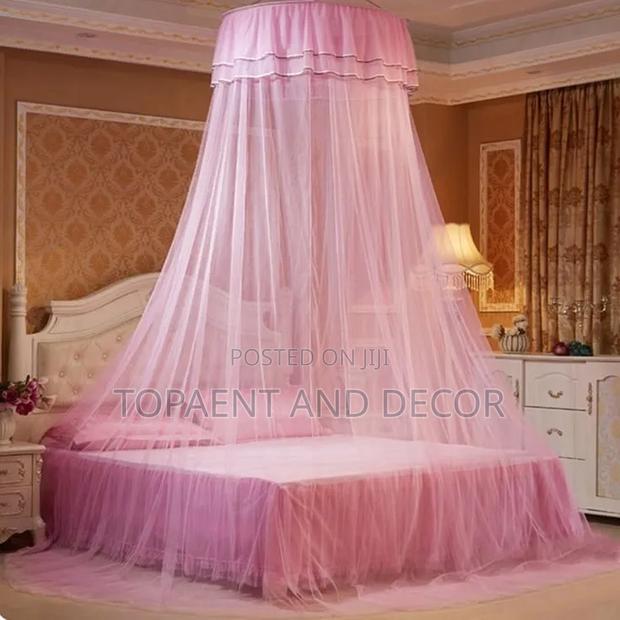 Premium Hanging Mosquito Net - thumbnail 2