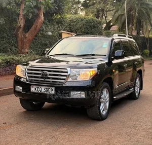 Toyota Land Cruiser 4.6 V8 ZX 2011 Black