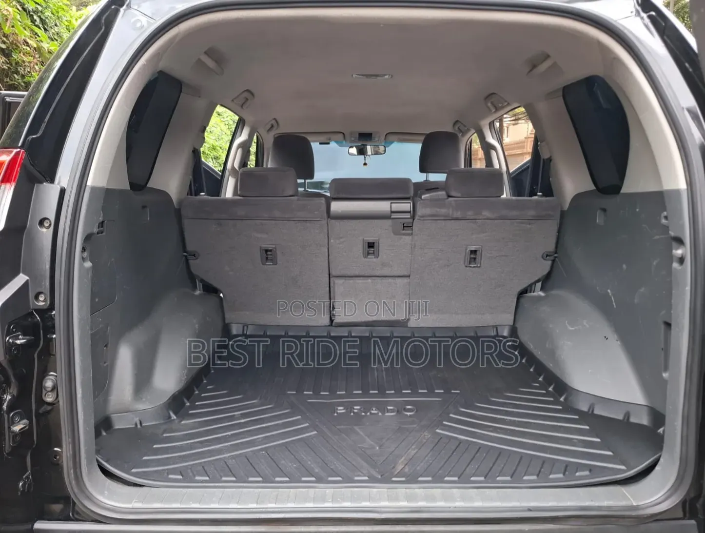 Toyota Land Cruiser Prado 2.7 i 2011 Black