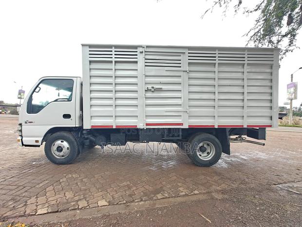 Isuzu NPR Local Assembled - thumbnail 8