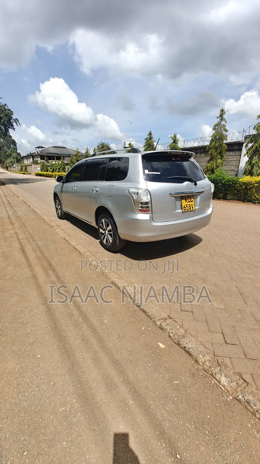 Toyota Corolla Fielder 2011 Silver