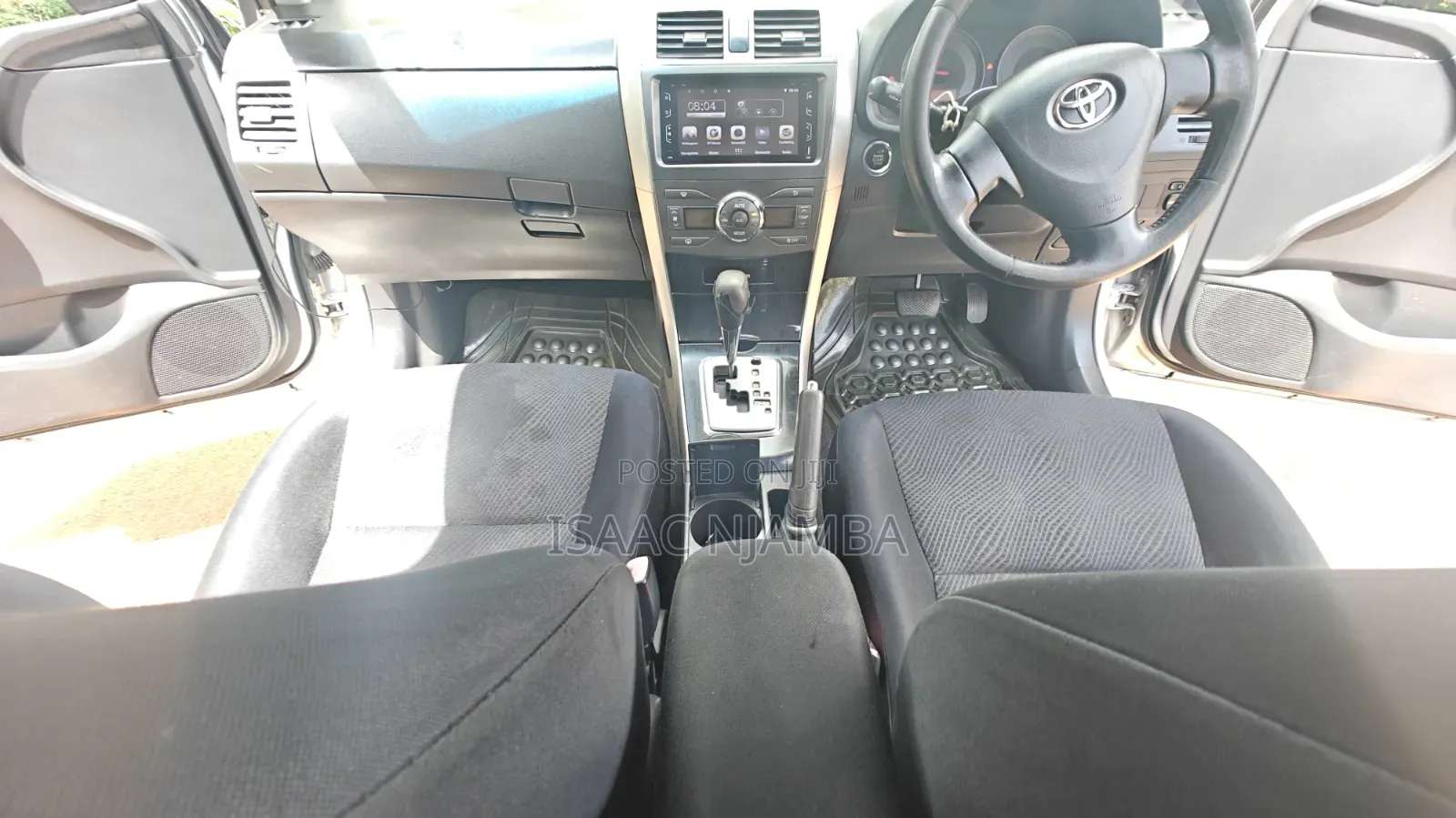 Toyota Corolla Fielder 2011 Silver