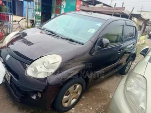 Toyota Passo 2012