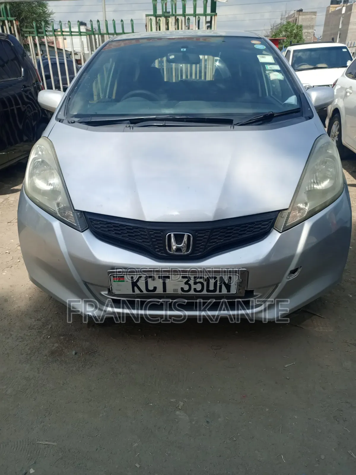 Honda Fit 2012 Silver