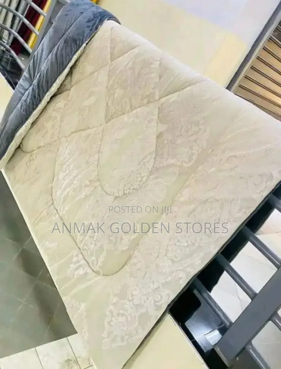 6pcs 6 by 7 Silk Duvet Anmak