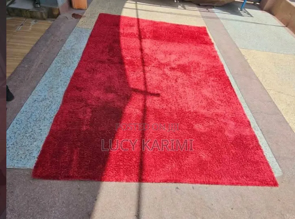 Dinning Set and Dinning Rug