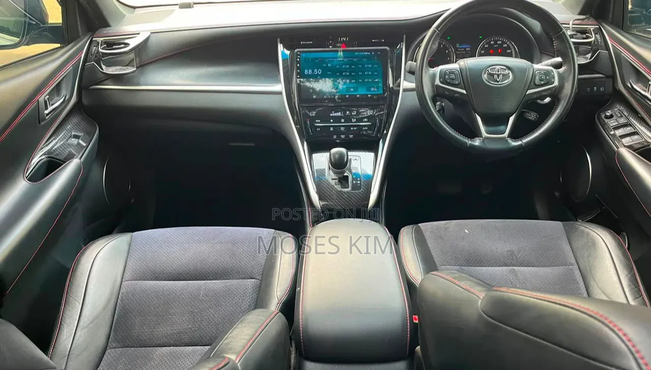 Toyota Harrier 2018 White