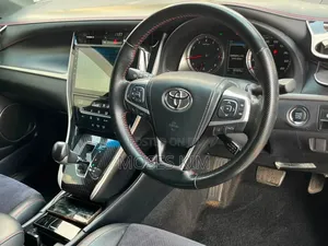Toyota Harrier 2018 White